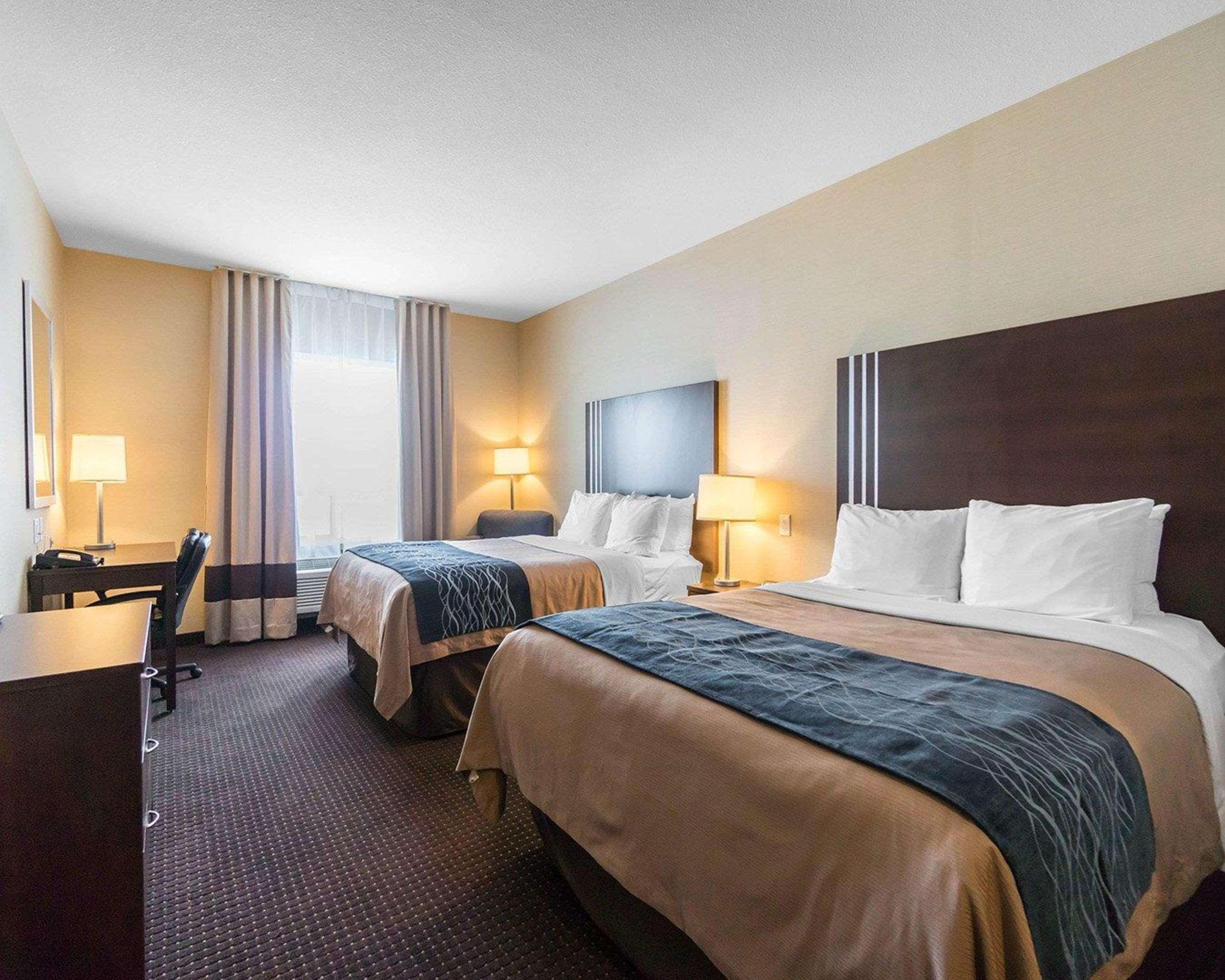 Comfort Inn & Suites Fox Creek Exterior foto