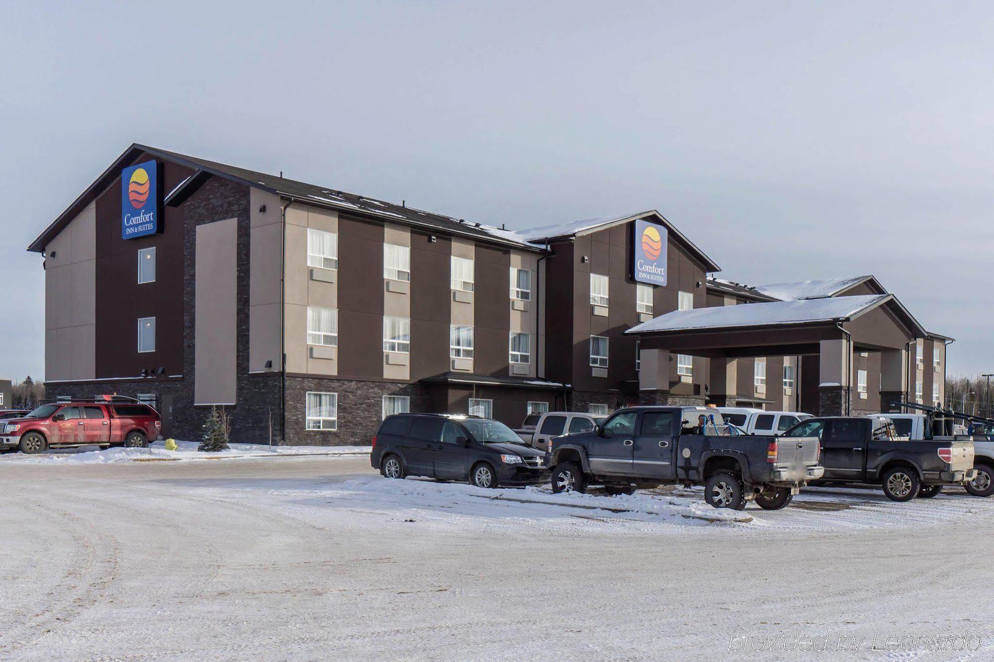 Comfort Inn & Suites Fox Creek Exterior foto